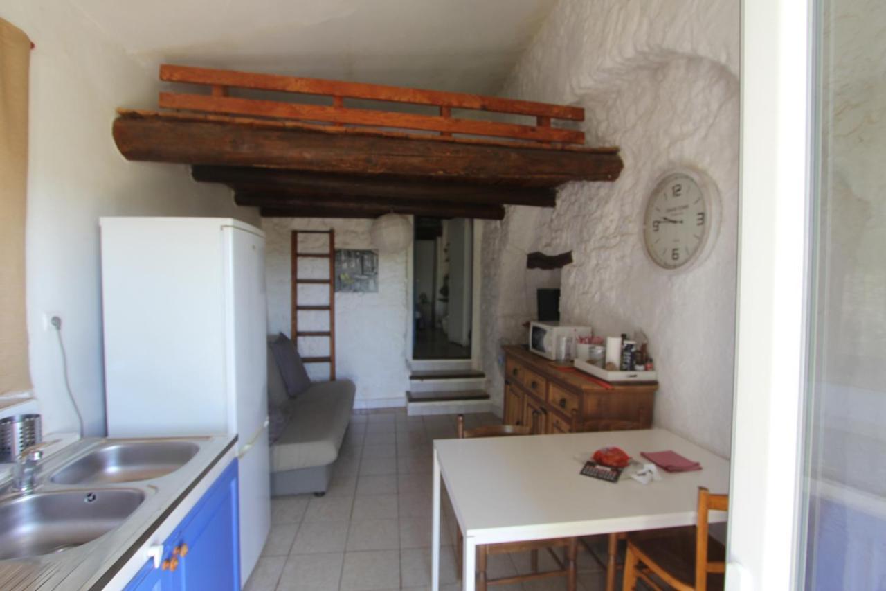 Studio Gard Calme Et Nature Russan Exterior photo
