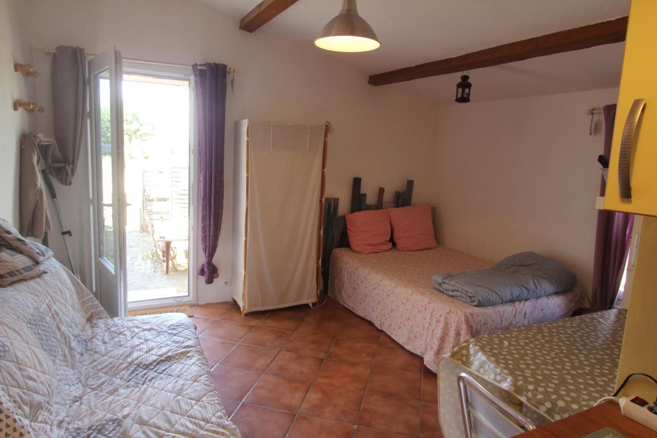 Studio Gard Calme Et Nature Russan Exterior photo
