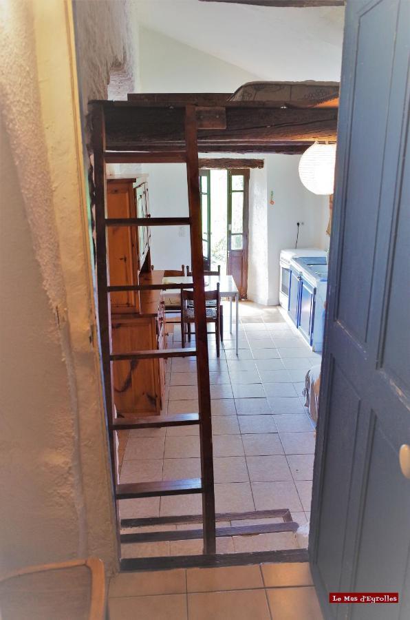 Studio Gard Calme Et Nature Russan Exterior photo